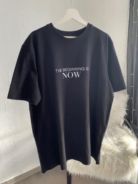 Oversizes Shirt "The Beginning is Now"